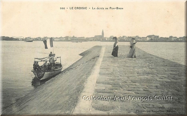 Le bac et la jetée de Pen-Bron — En face, le Croisic.