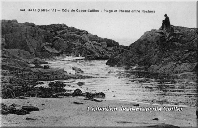143 Côte de Casse-Caillou - Plage et Chenal entre Rochers