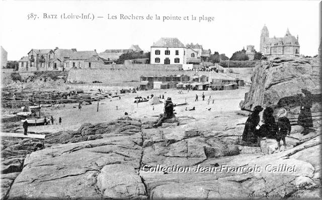 587. Batz ( Loire-Inf.) - Les Rochers de la pointe et la plage